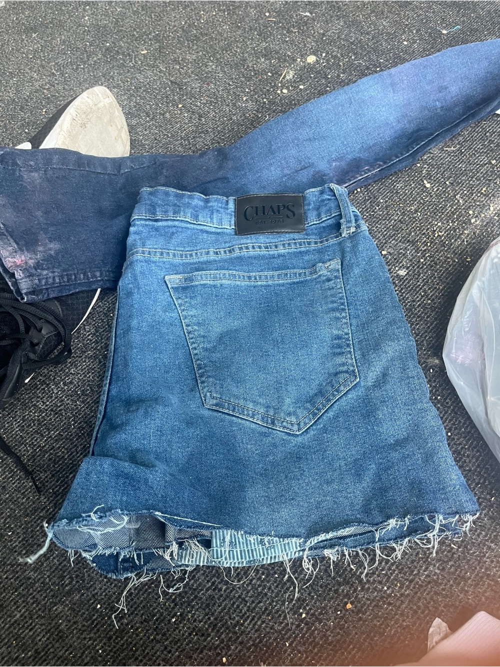 Chaps Women's Blue Denim Skirt - Classic Mid Wash